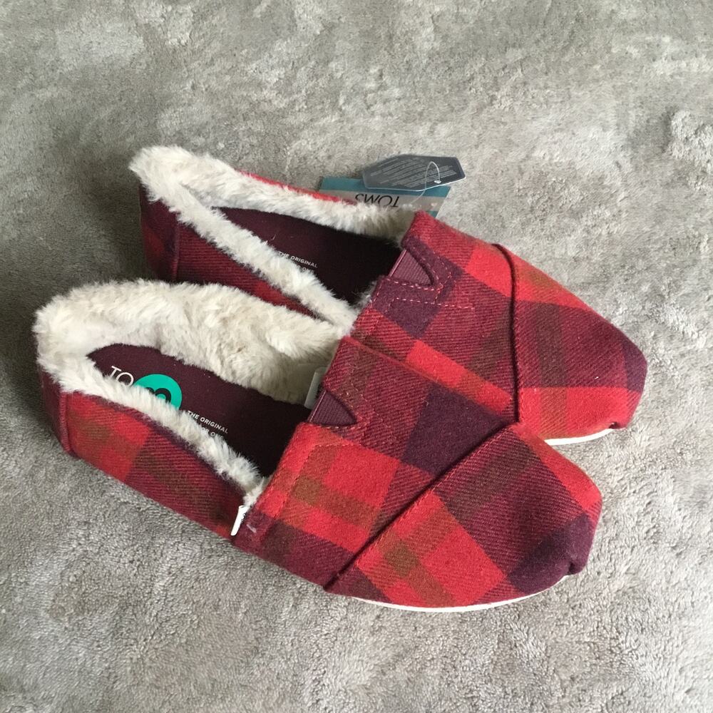 Toms Women Faux Fur Lined Red Cozy Plaid Loafers Flats Sz 8